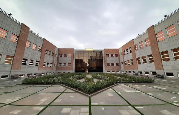 عکس مدرسه طالقانی صوفیان