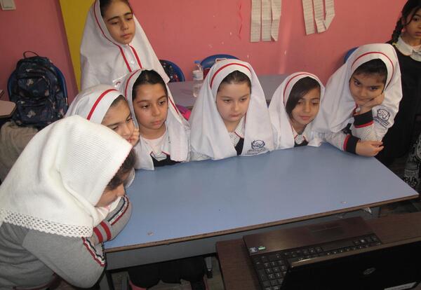 عکس مدرسه لوح زرین