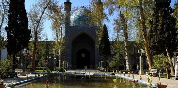 عکس مدرسه چهارباغ