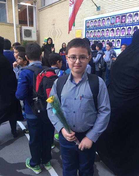 عکس مدرسه روزبه