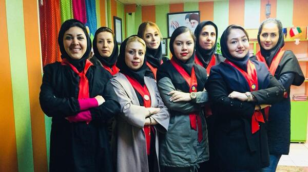 عکس کلاس زبان دخترانه