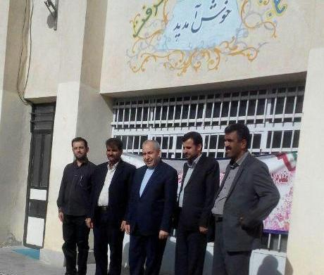 عکس مدرسه لاریجان