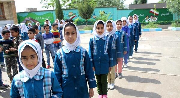 عکس مدرسه واقعی