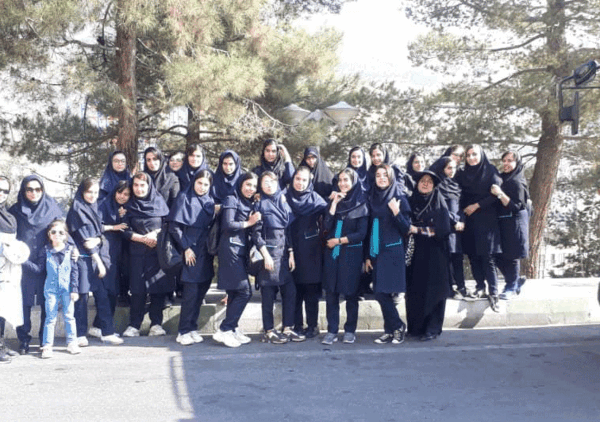 عکس مدرسه دخترانه دبیرستان