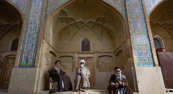 عکس مدرسه خان شیراز
