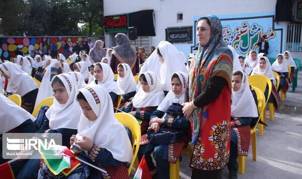 عکس مدرسه گلستان