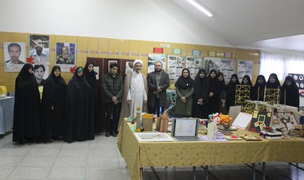 عکس مدرسه آمنه همدان