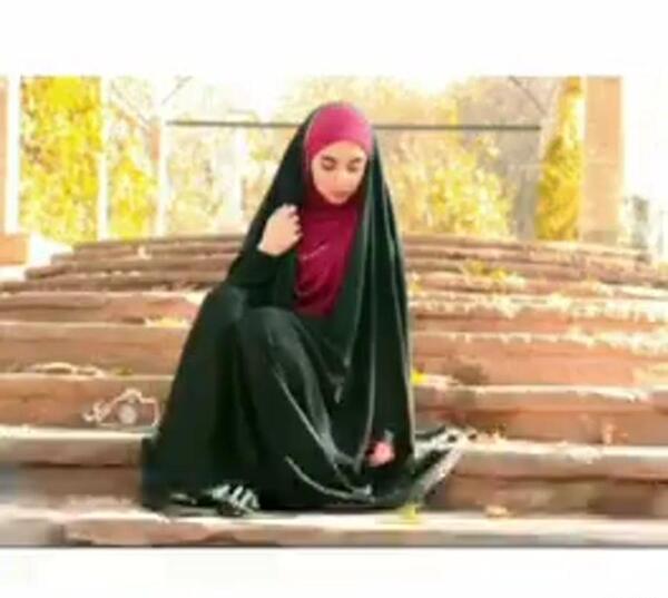 عکس های نیکا فلاحی با چادر