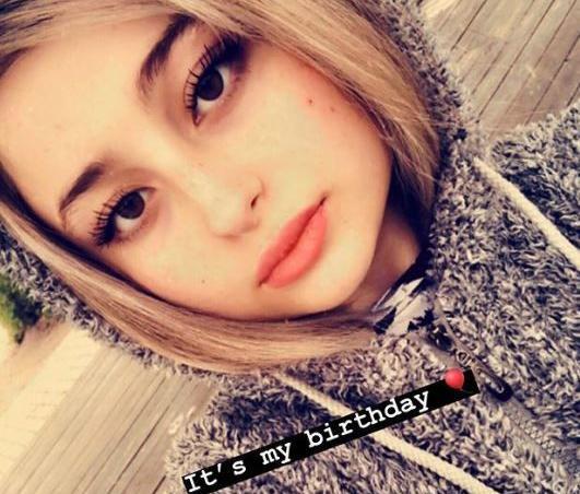 عکس نیکا فلاحی و سارا