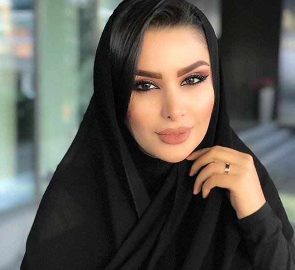 عکس دنیا جهانبخت و همسرش