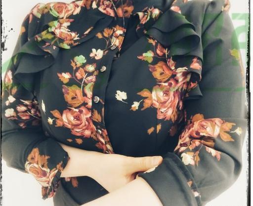 عکس یقه ایستاده چین دار