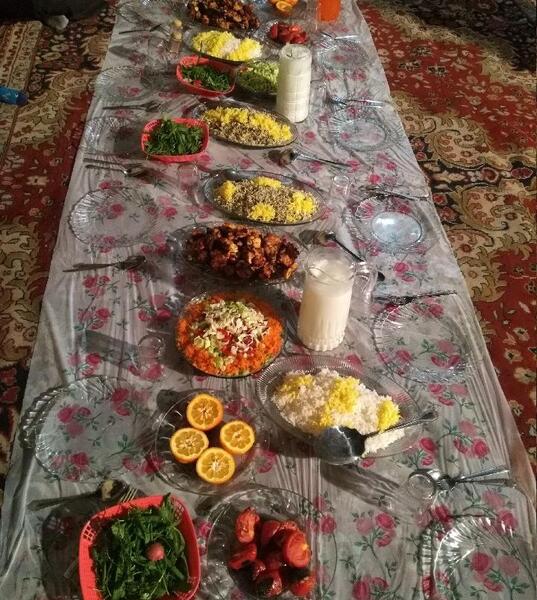 عکس سفره ی خالی