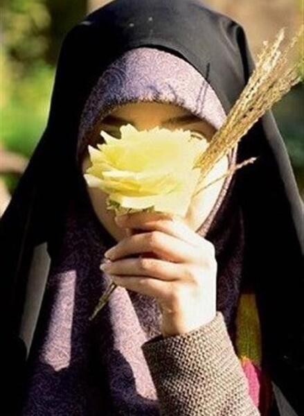 عکس نیکا فلاحی چادری