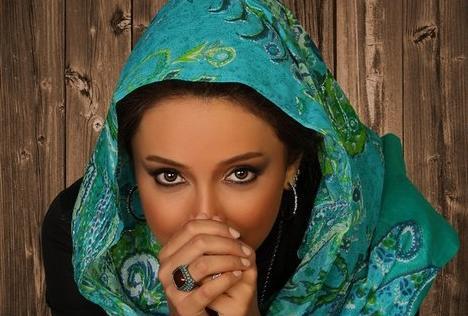 عکس بچه گی شبنم قلی خانی