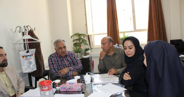 عکس دکتر ضیاء تاج الدین