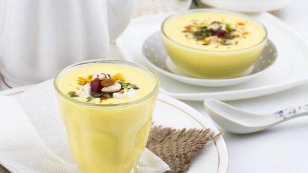 عکس شیر زعفران