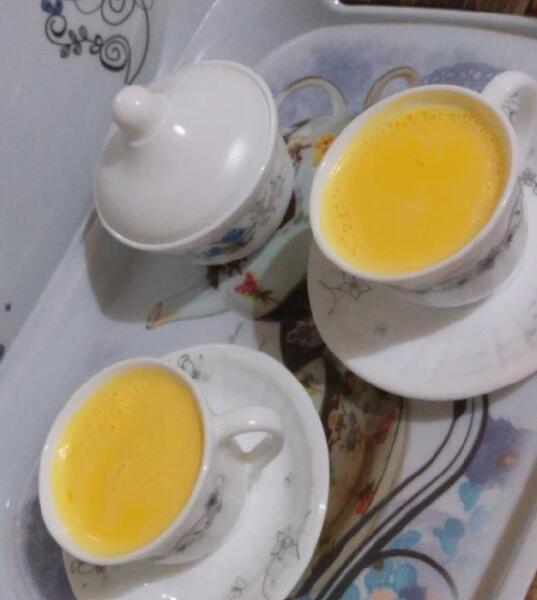 عکس شیر زعفران