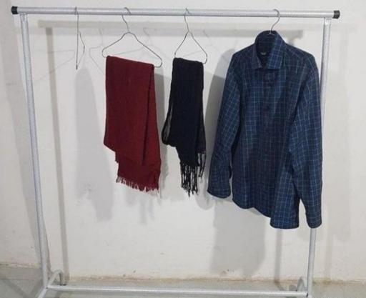 عکس رگال لباس ایستاده