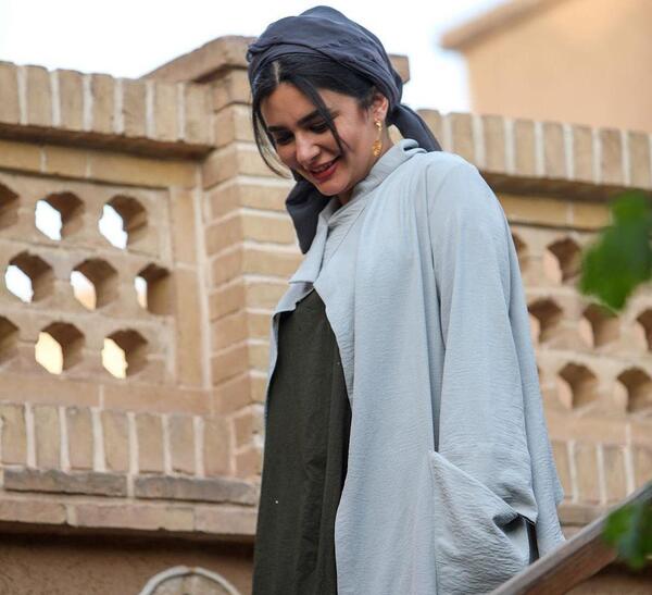 عکسهای لیندا کیانی در کاشان