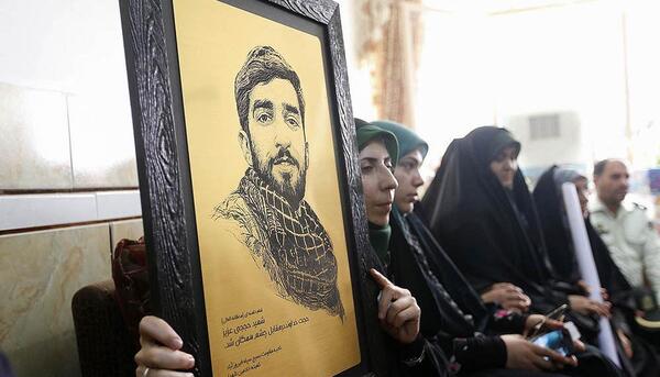 قاب عکس شهید حججی