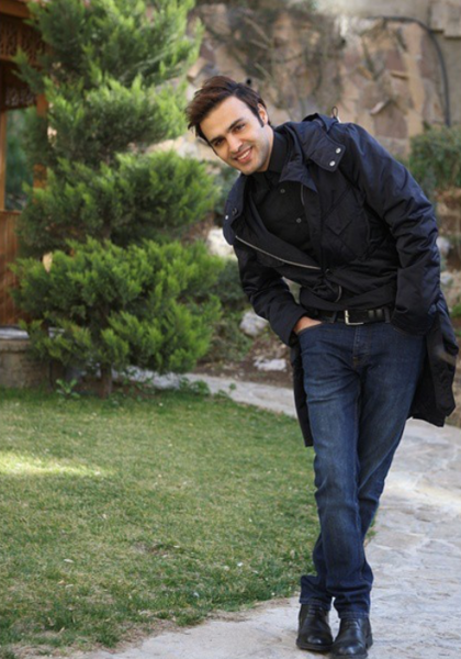 کلیپ عکس سامان صفاری