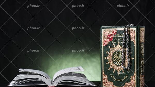عکس با کیفیت قرآن