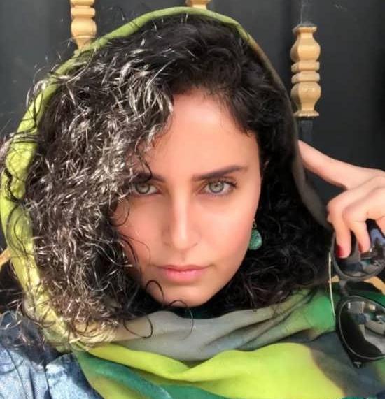 ژست های عکس الناز شاکردوست