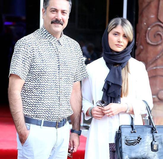 عکس حمیدرضا پگاه و همسر و فرزندانش