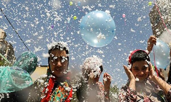 عکس روز دختر معلولین ذهنی