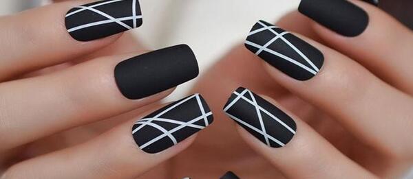 عکس کاشت ناخن ضربان قلب