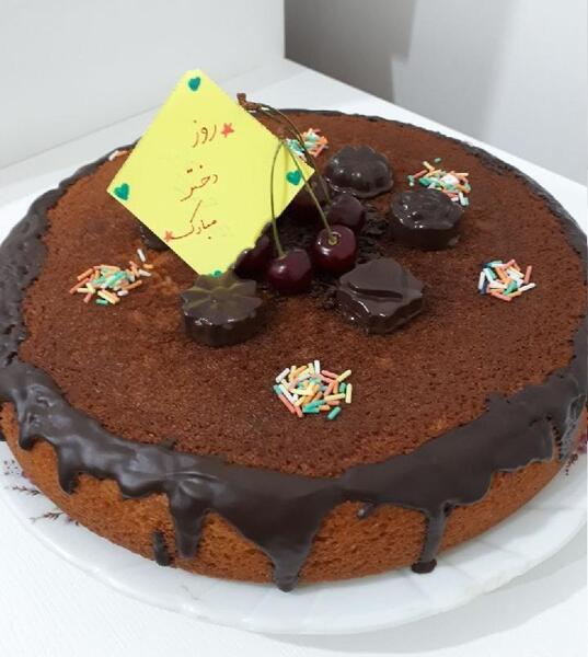 عکس کیک روز دختر خانگی
