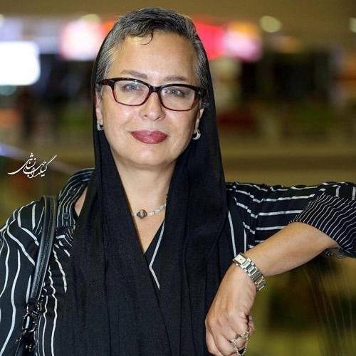 عکس بی حجابی ازیتا حاجیان