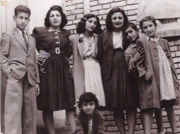 عکس خانواده فریدون فرخزاد