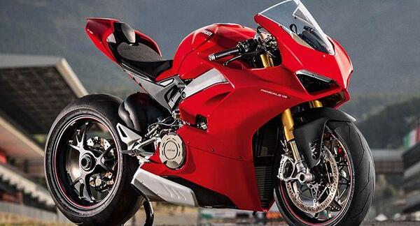 عکس موتور دوکاتی
