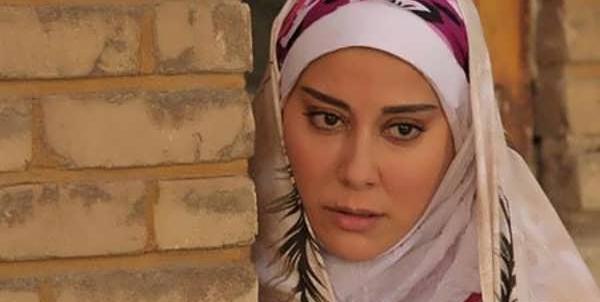 عکس آشا محرابی در خارج