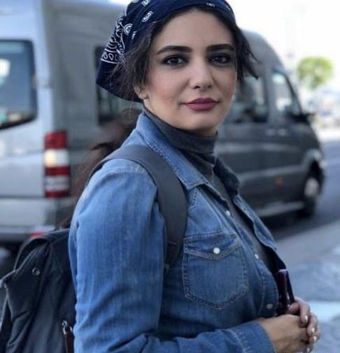 عکس پاییزی لیندا کیانی