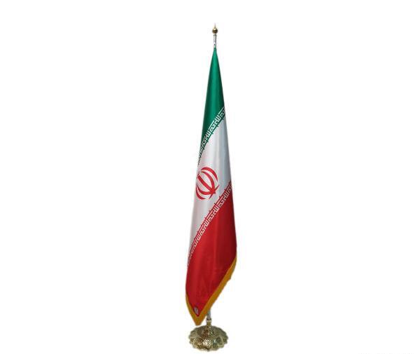 عکس پرچم ایستاده