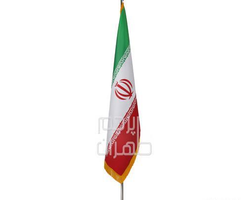 عکس پرچم ایستاده