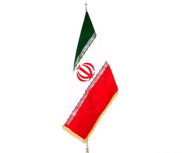 عکس پرچم ایستاده