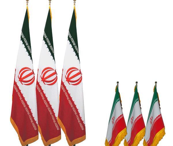 عکس پرچم ایستاده
