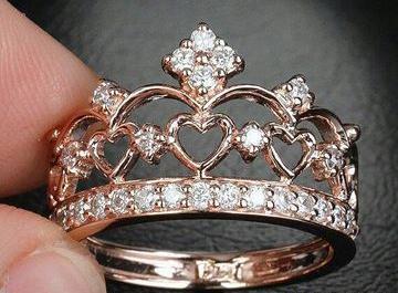 عکس حلقه تاج دار