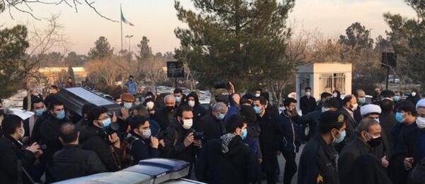 عکس غسل دادن علی انصاریان