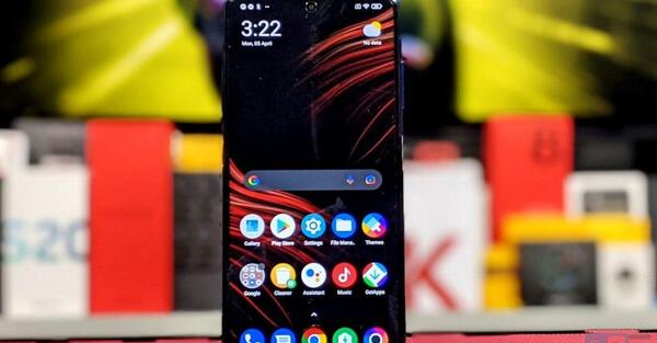 عکس صفحه گوشی پوکو x3