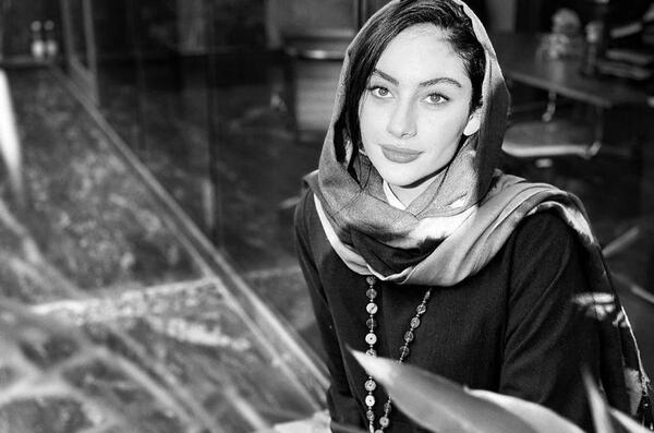 عکس ترلان پروانه بدون روسری