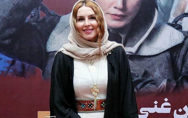 عکس جوانی آزیتا ترکاشوند
