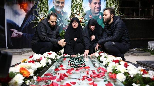 عکس سنگ قبر فرزند