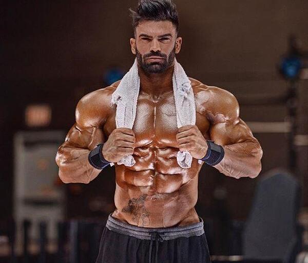 عکس پروفایل پسر ورزشکار