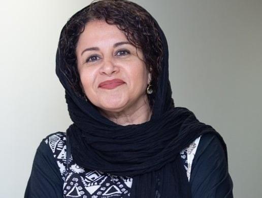 عکس فرشته صدرعرفایی در شبی که ماه کامل شد