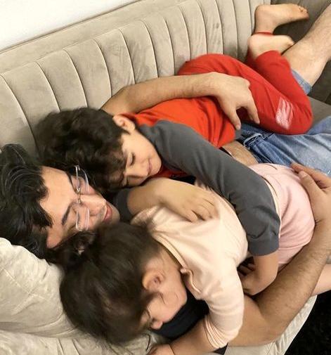 عکس شیلا خداداد و خانواده اش