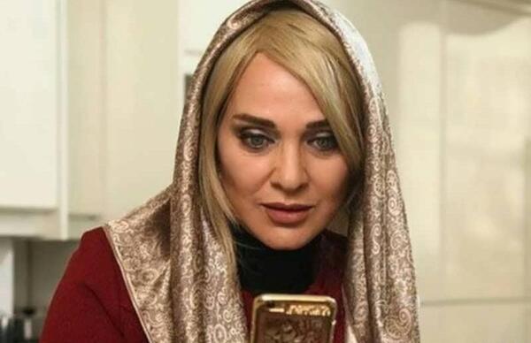 عکس رویا نونهالی با حجاب